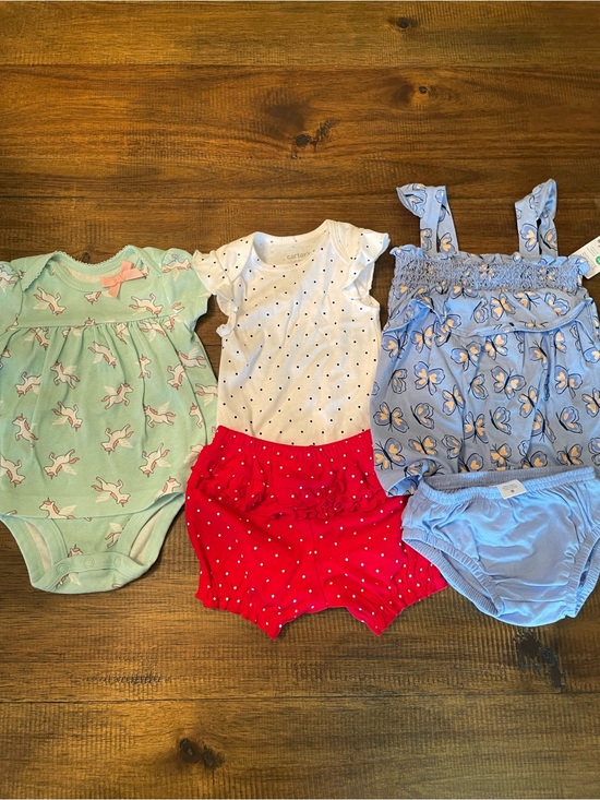 Carter's Other - Carters outfit bundle